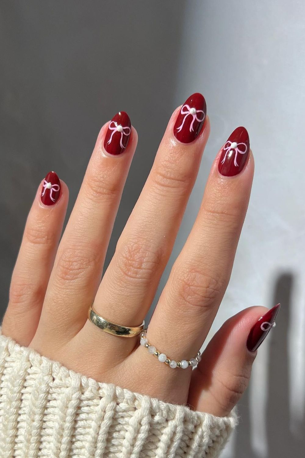 Delicate Bow Accents