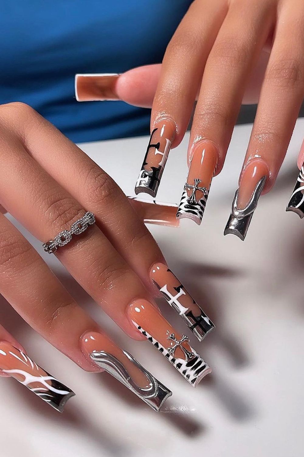 Abstract Metallic Chic