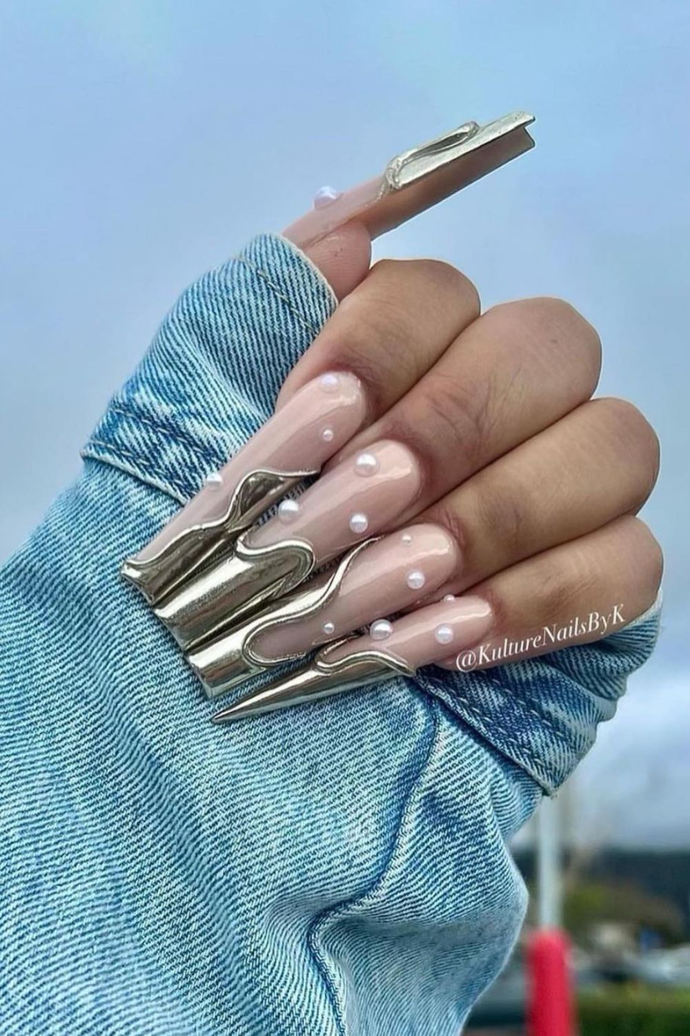 Pearlescent Elegance