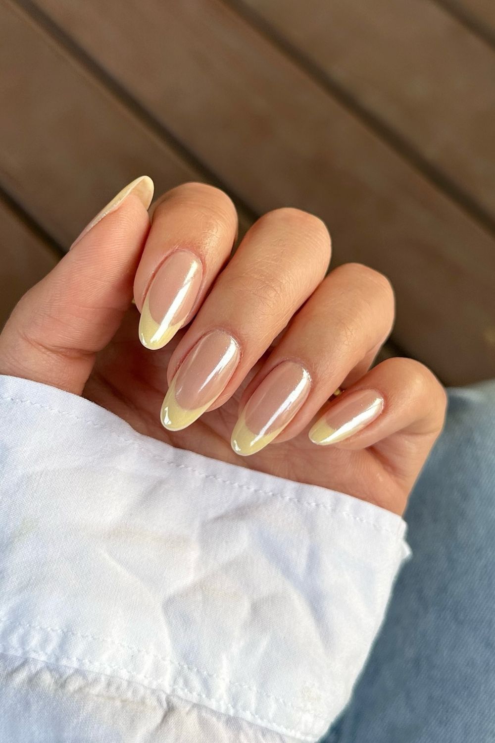 Minimalist Yellow Tips