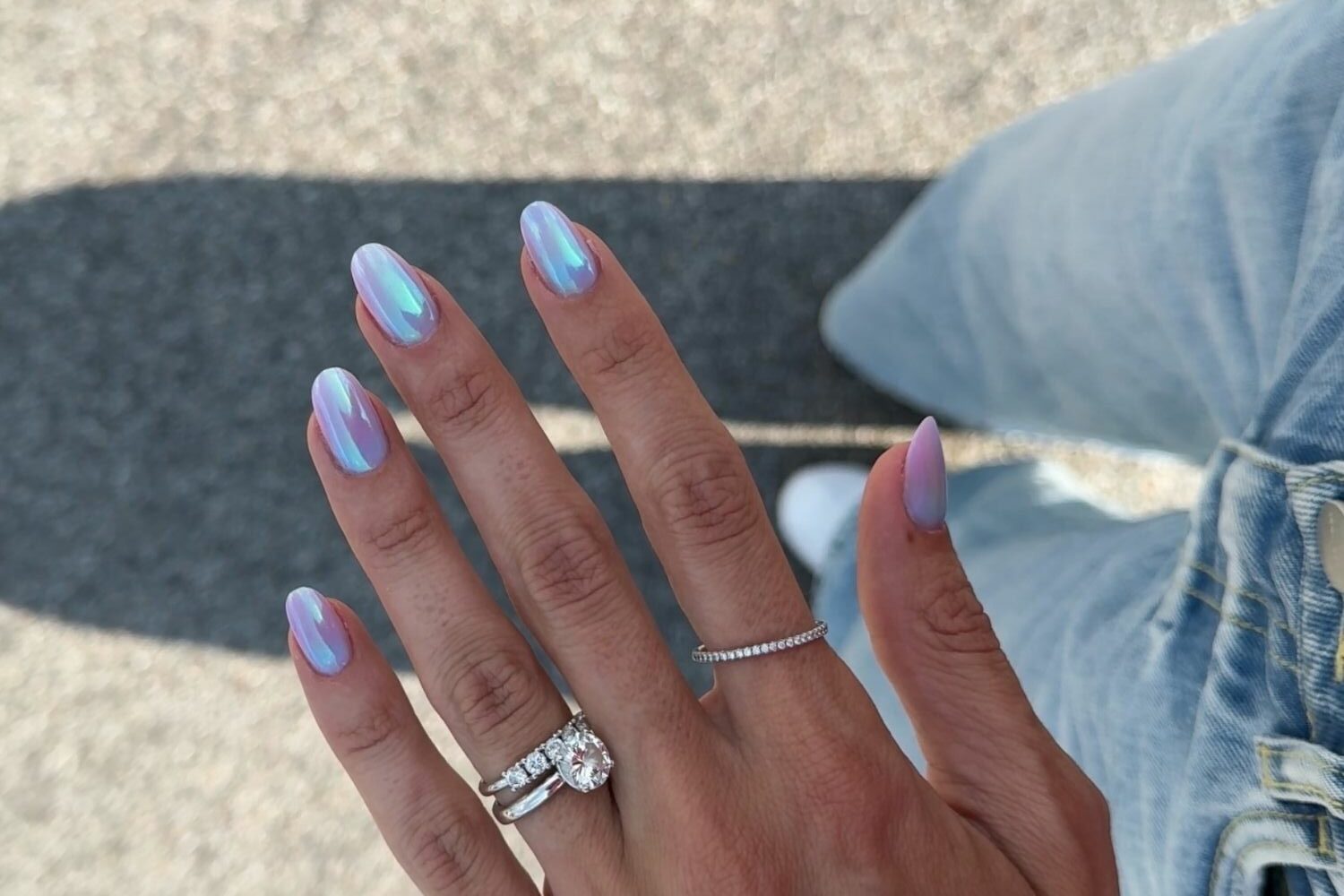 Shimmering Chrome Gradient Nails 2025