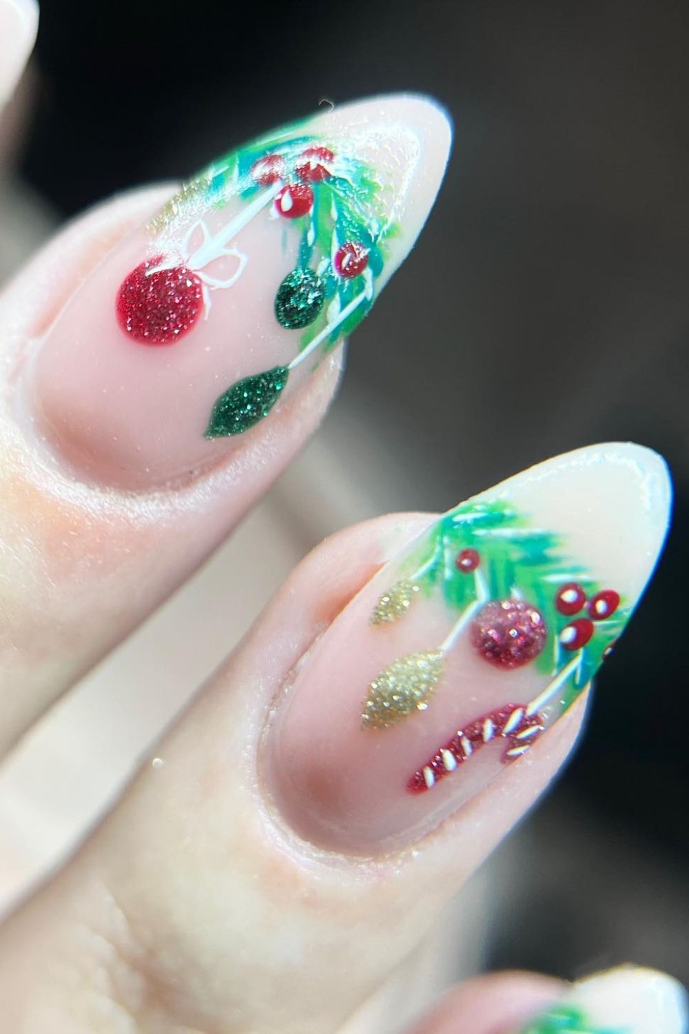 Christmas Garland & Baubles