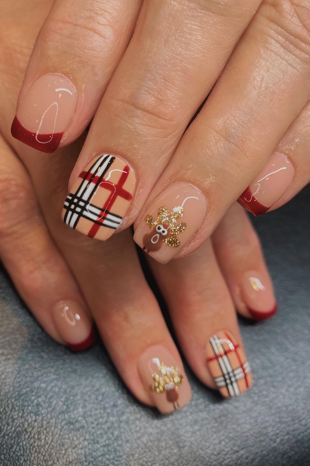Plaid and Glitter Turkey