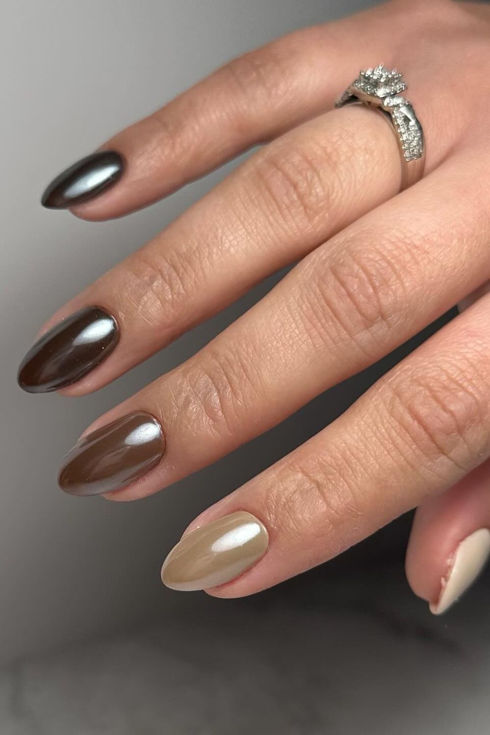 Modern Minimalist Brown Nails