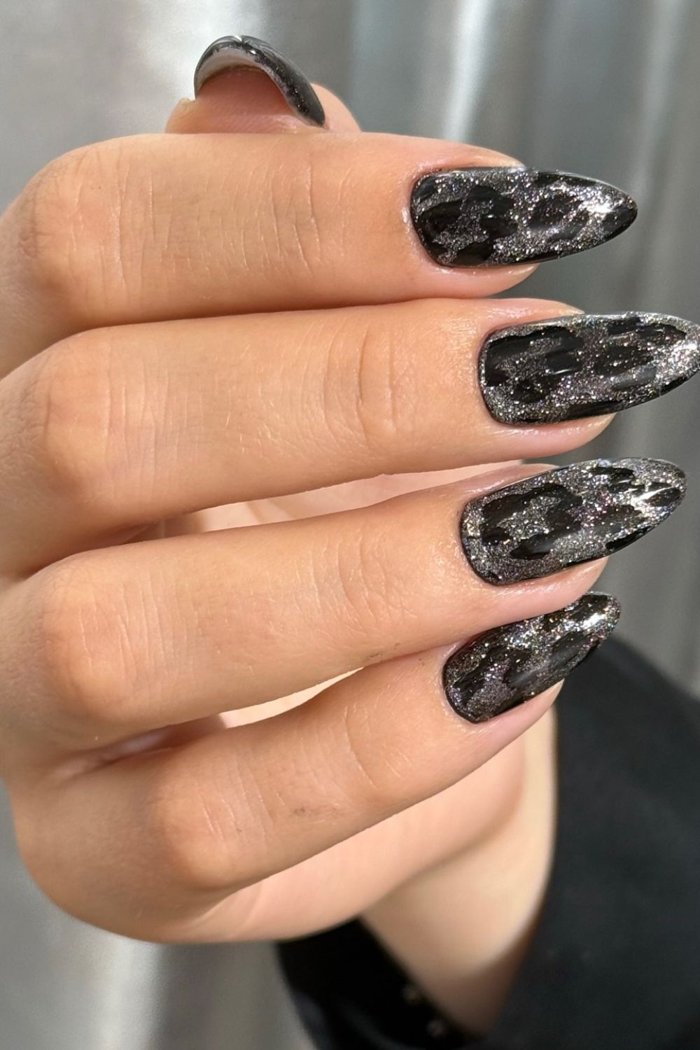 Edgy Glitter Leopard