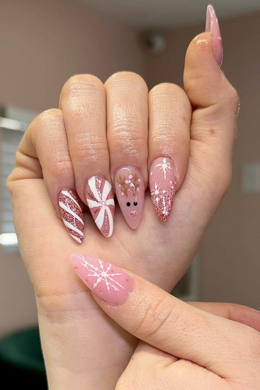 Glittery Reindeer And Peppermint