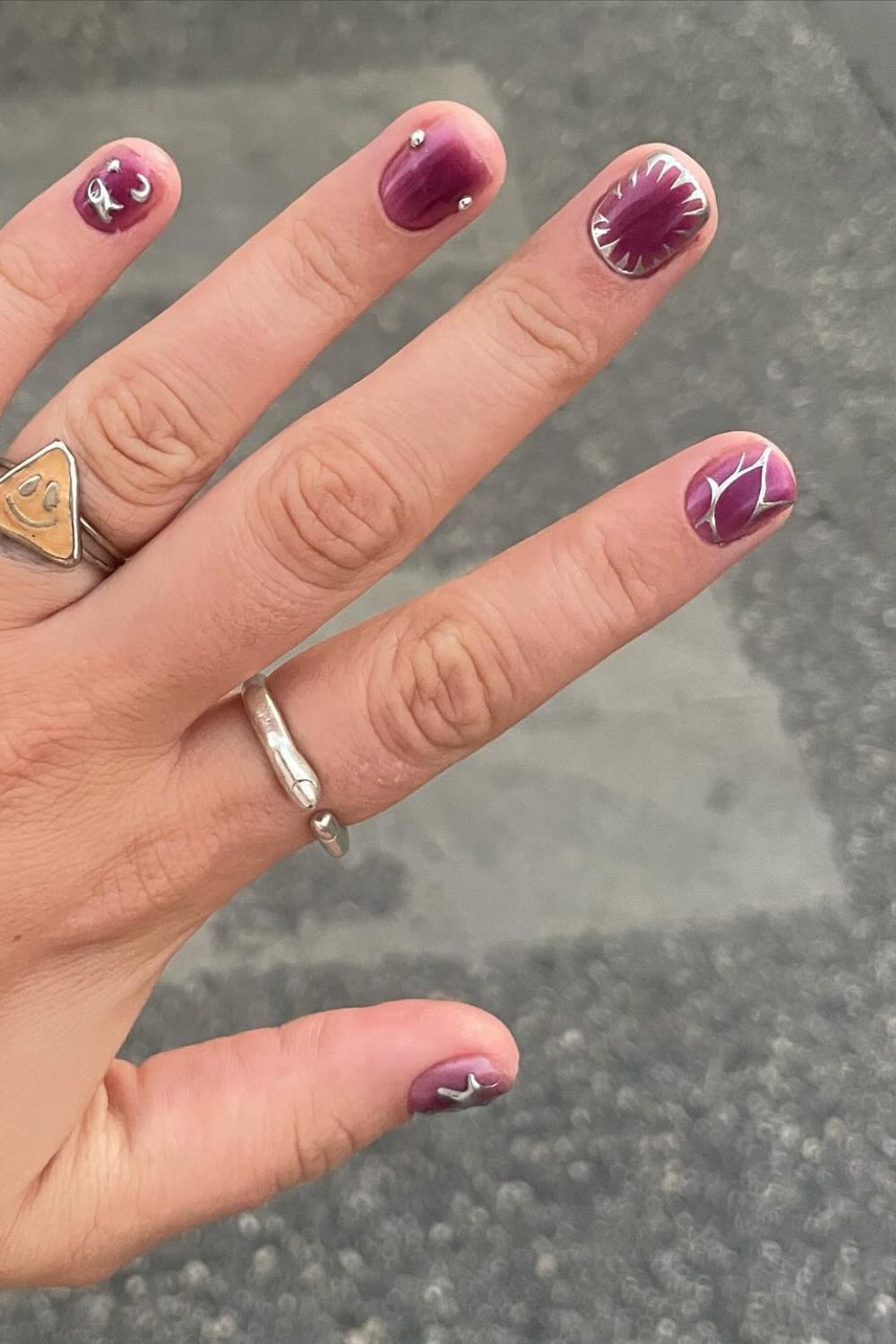 Plum and Metallic Details