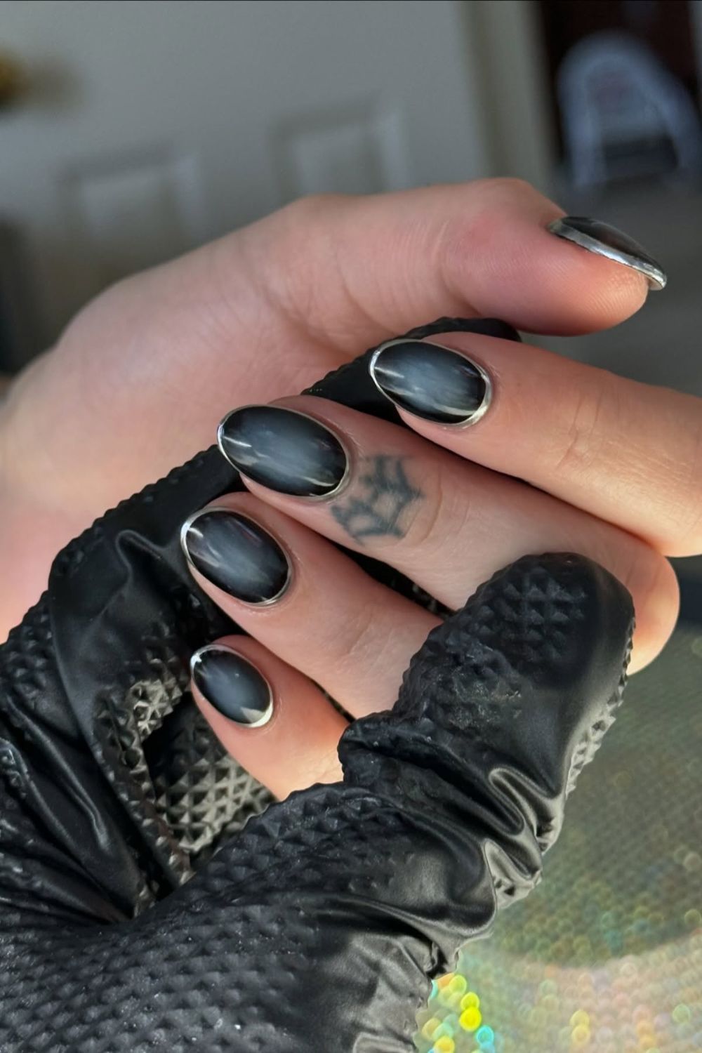 Smoky Cat Eye Effect