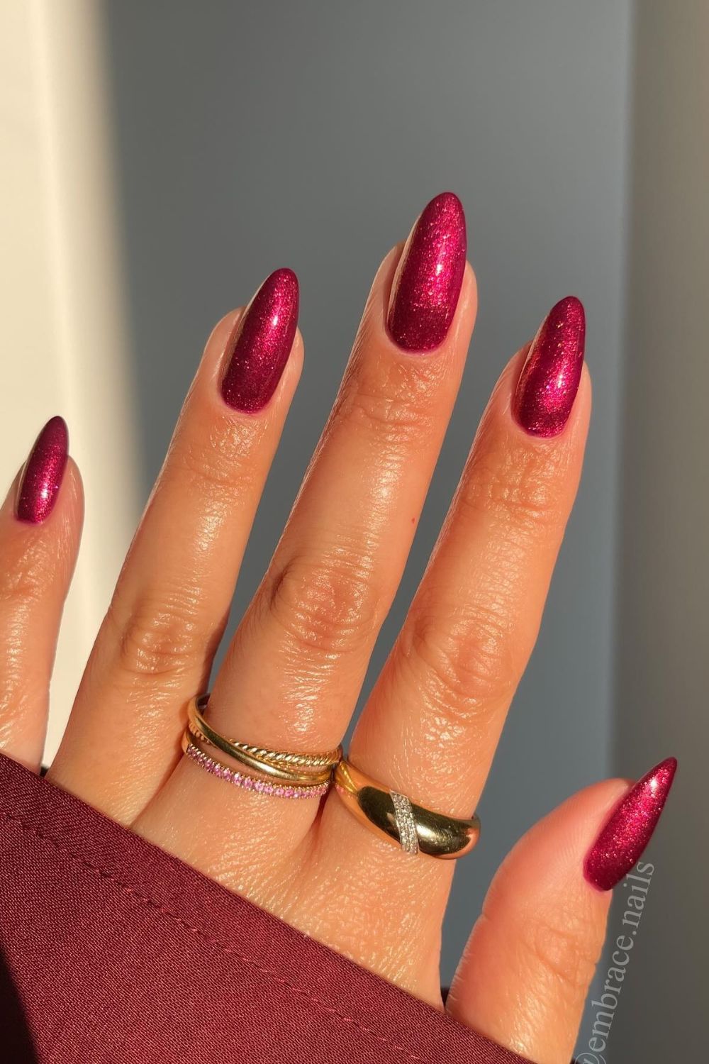 Glittering Magenta Nails