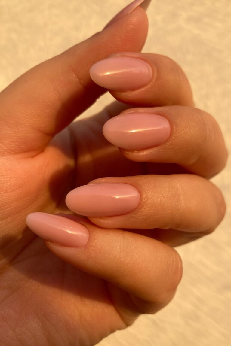 49 Stunning Nude Nails for Every Skin Tone