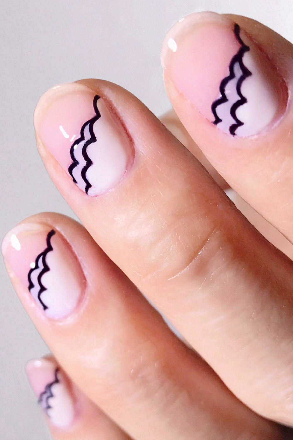 Scalloped Easter Tips