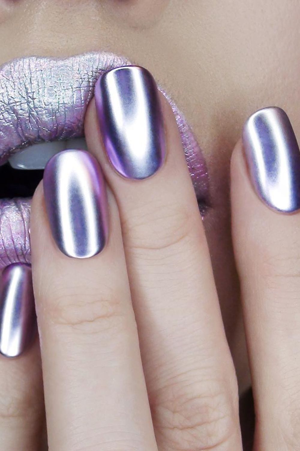 Ultra-Glossy Purple Chrome