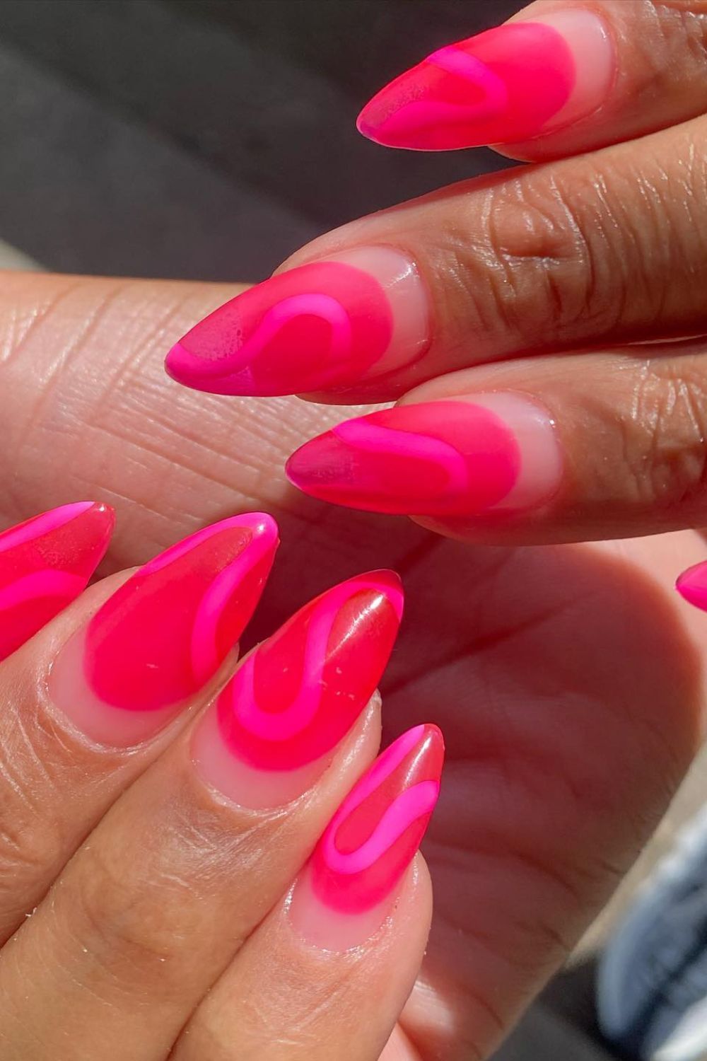 Wavy Flame Tips