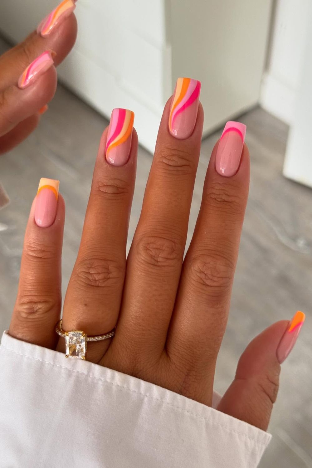 Curved Summer Waves