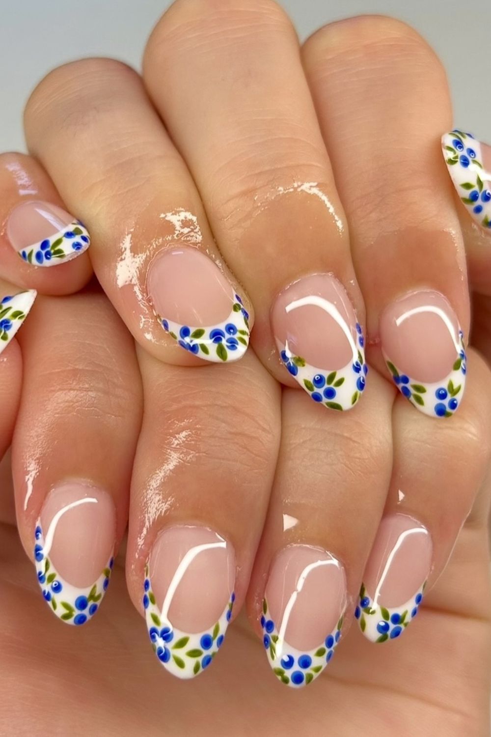 Blueberry Floral Edge Tips