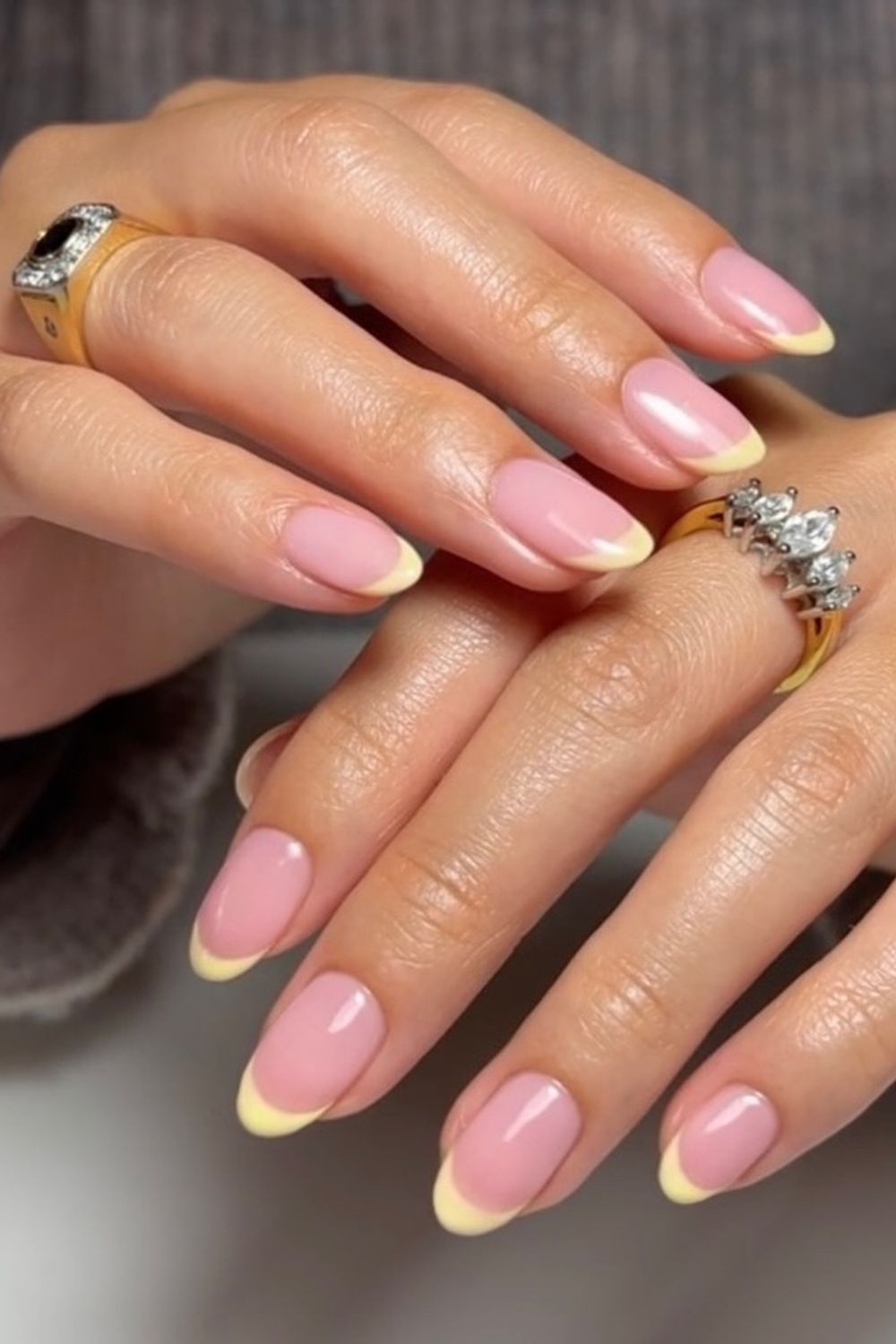 Buttery Yellow Almond Tips