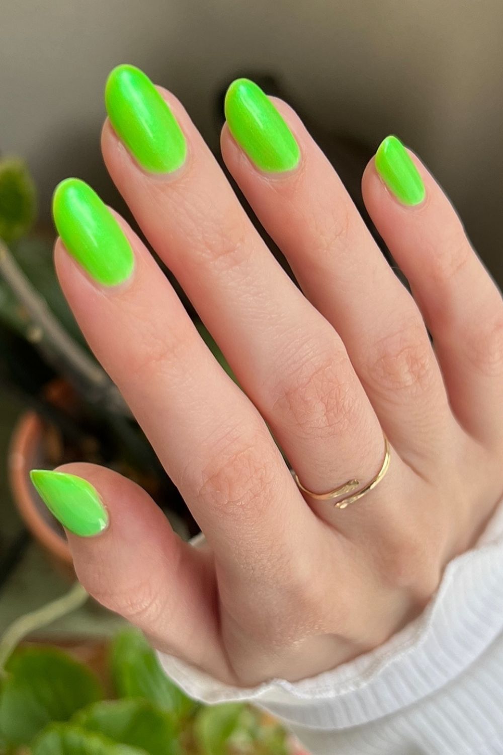  Neon Lime Shine