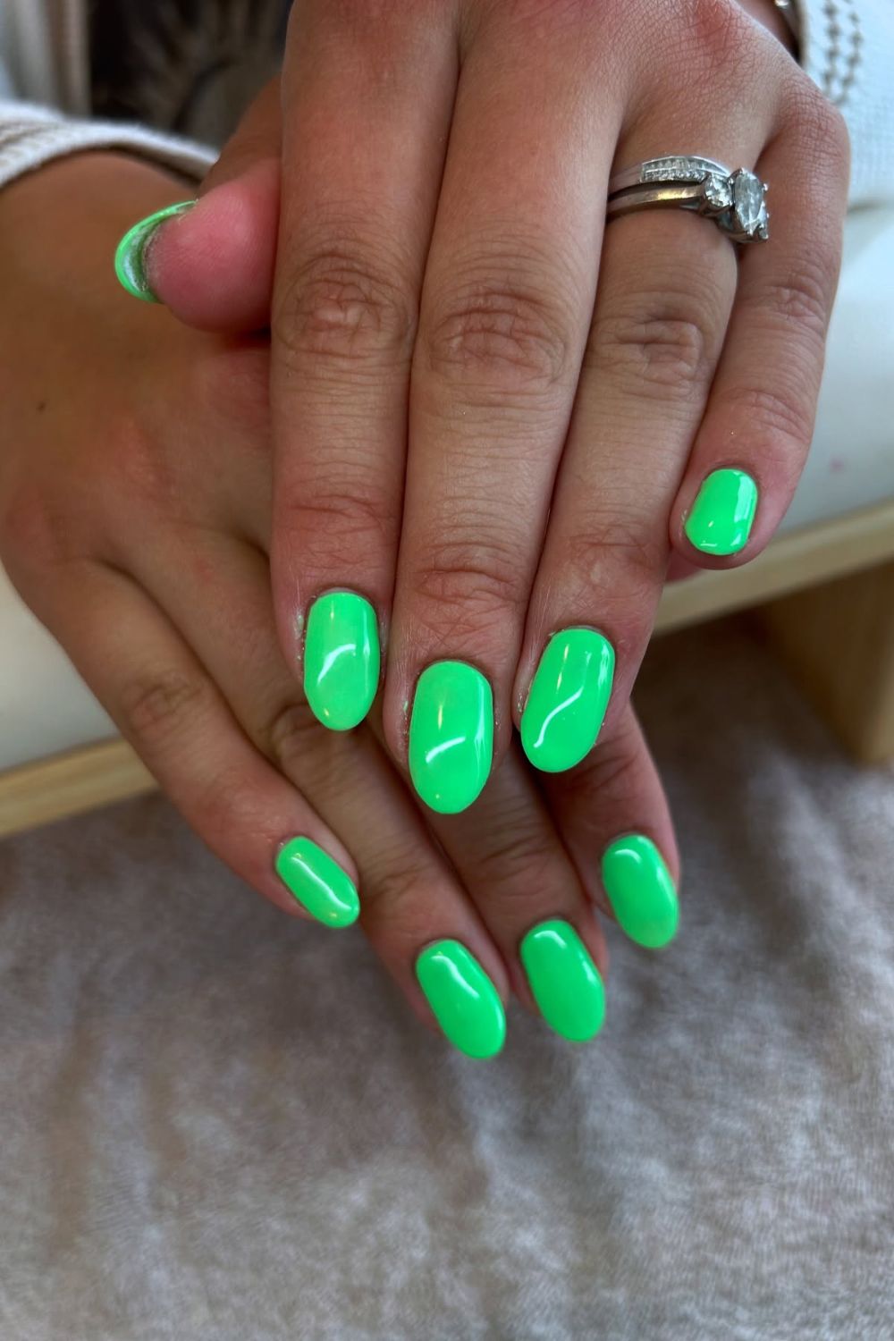 Neon Green Pop