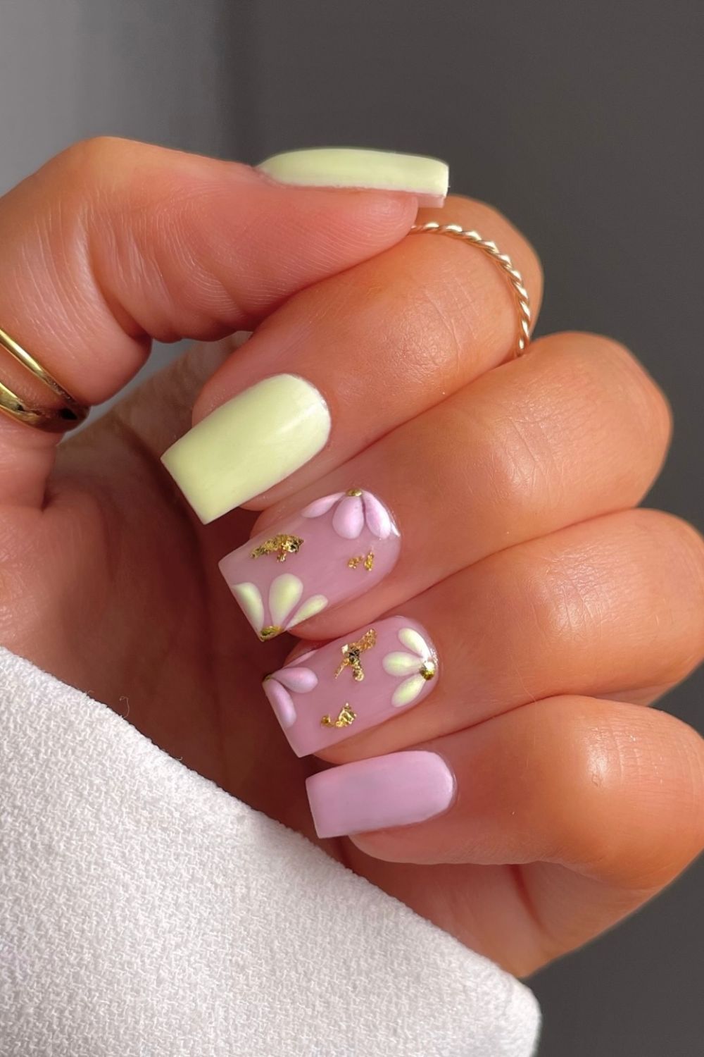 Pastel Accent Florals