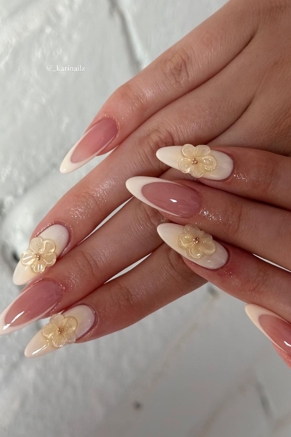 Cream Blossom Detail