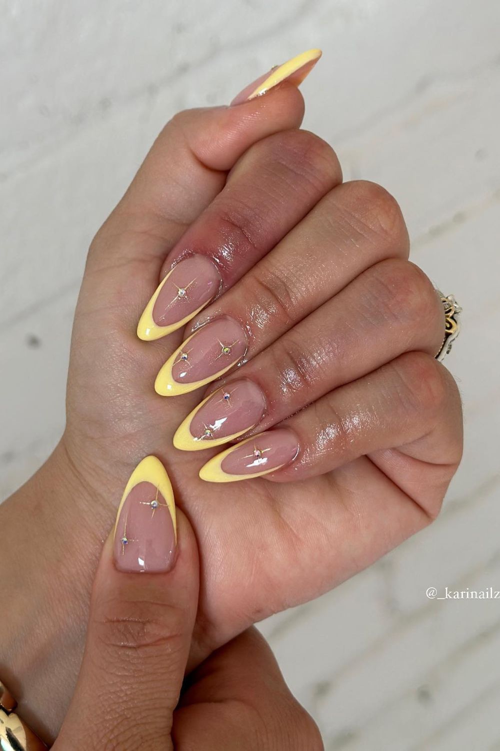 Sparkled Yellow French