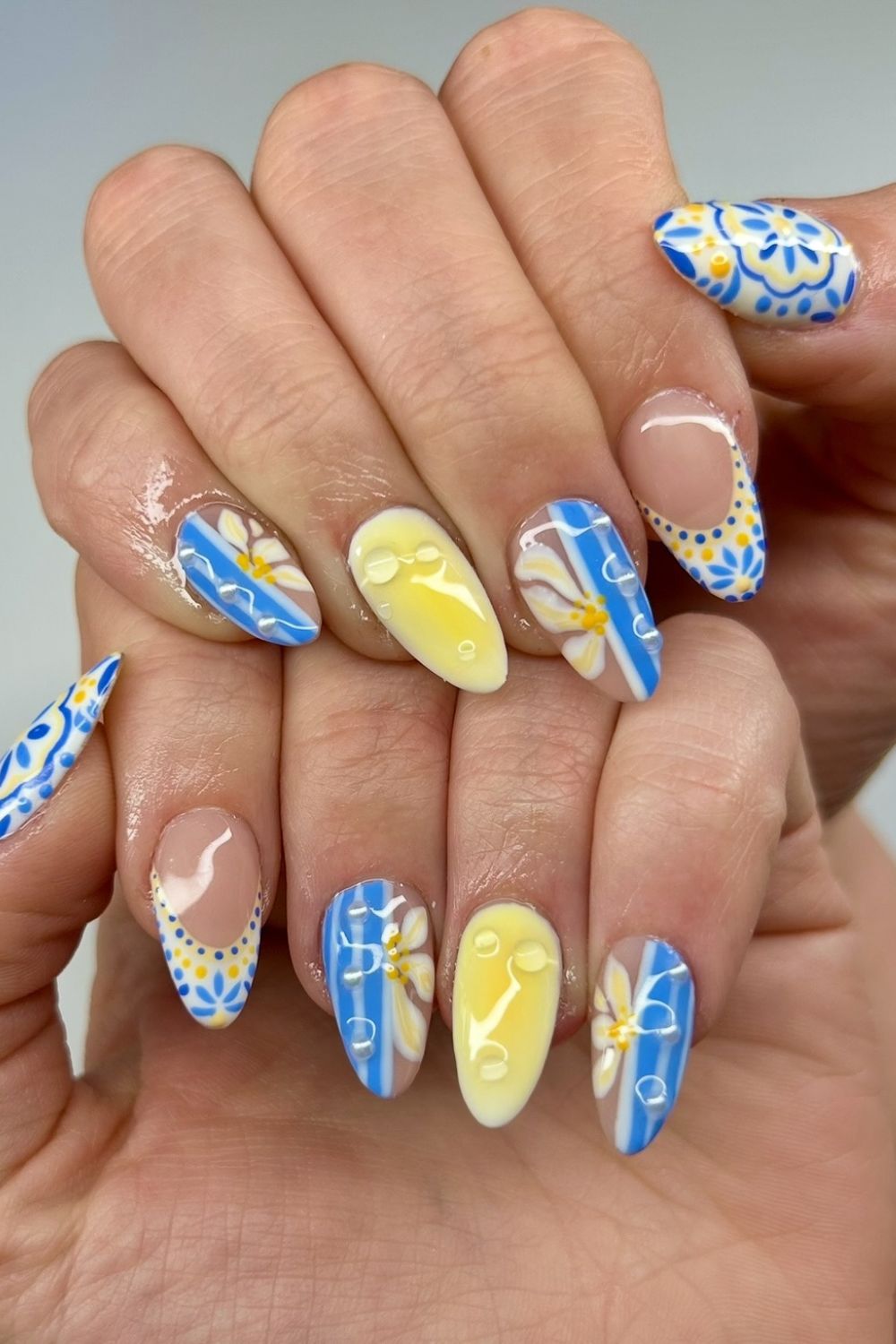 Lemon Breeze Florals