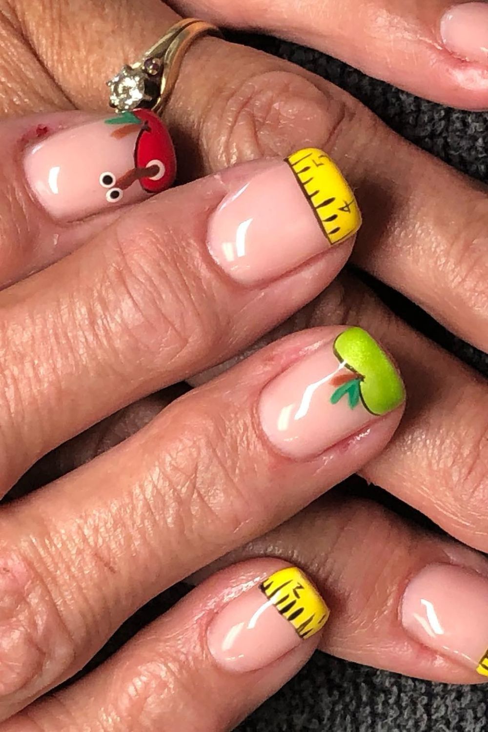 Apple And Ruler Tips