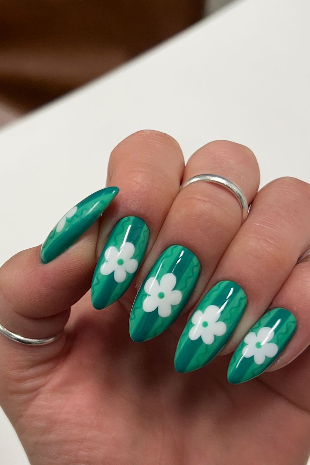 Groovy Floral Green