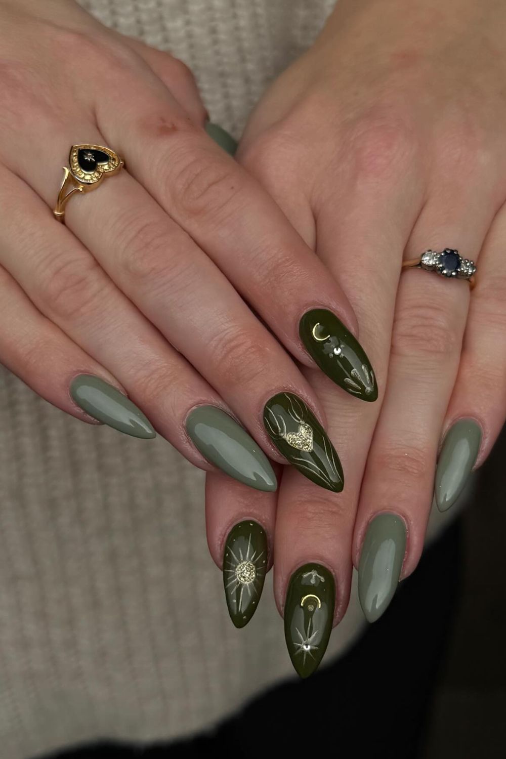 Lunar Olive Set
