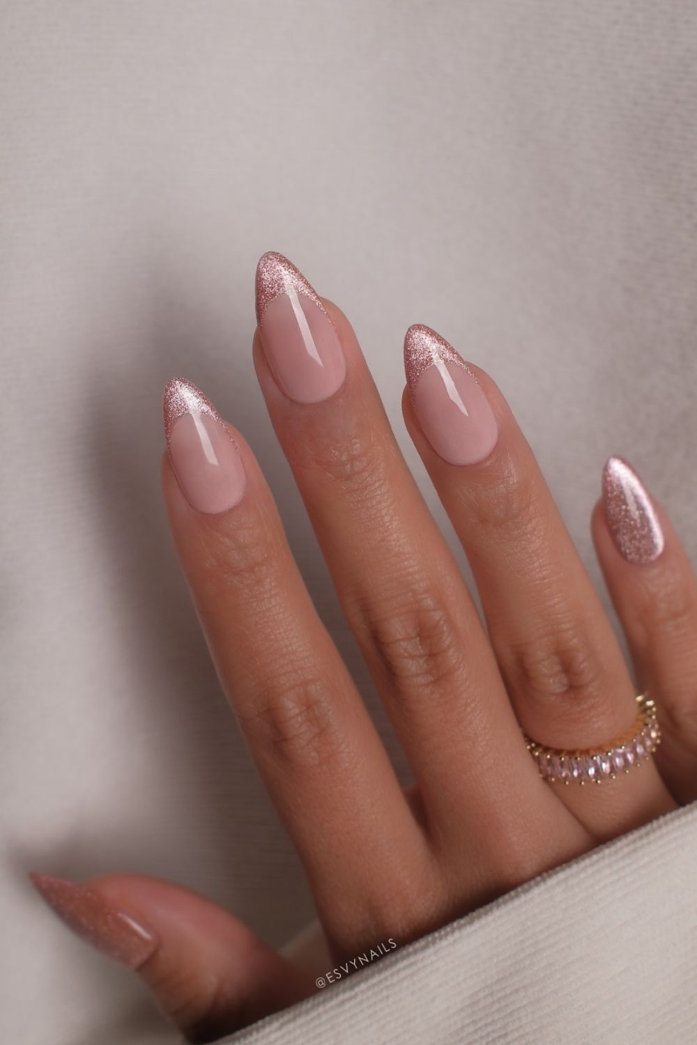 Glitter Rose Tips