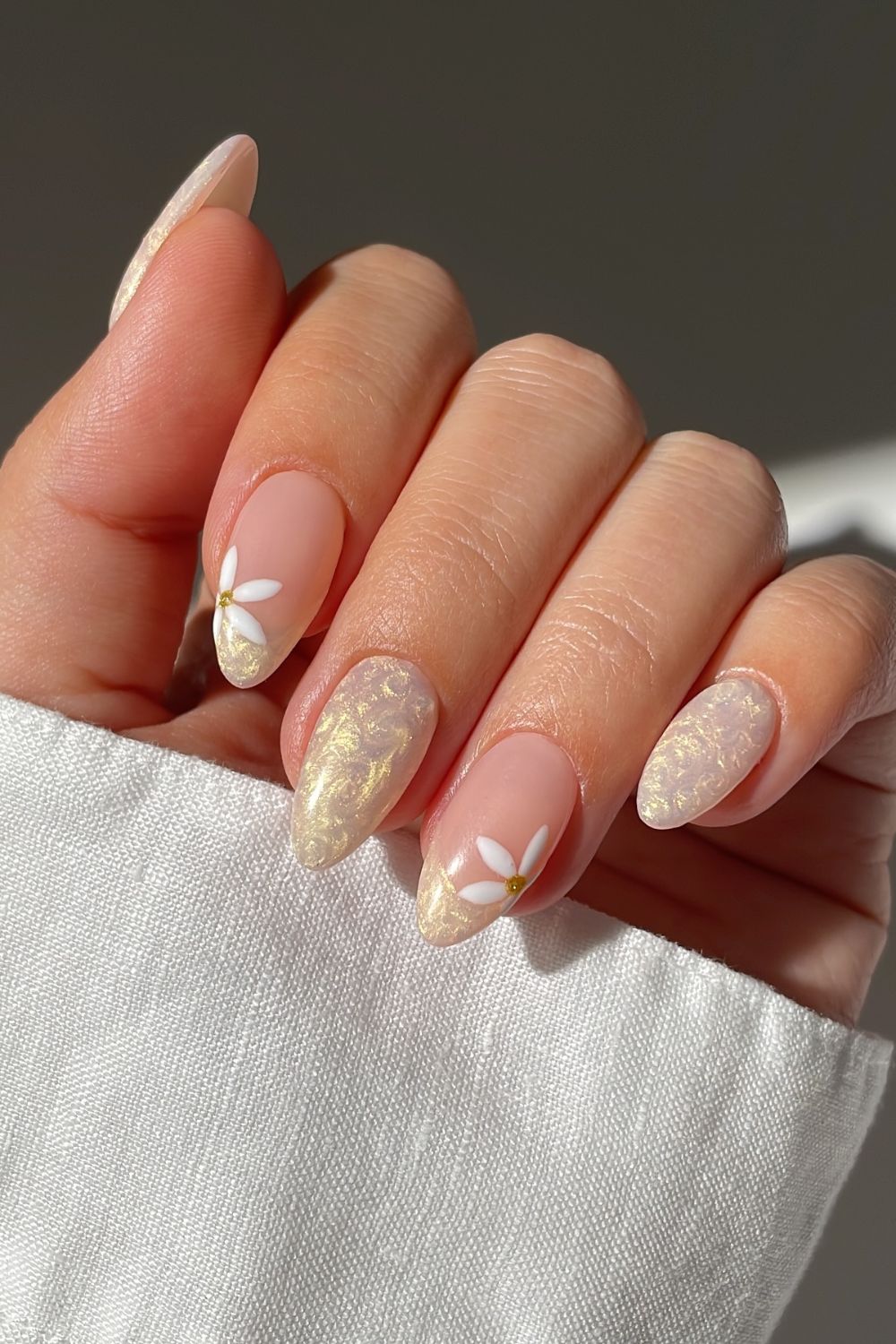 Gold Leaf And Daisy