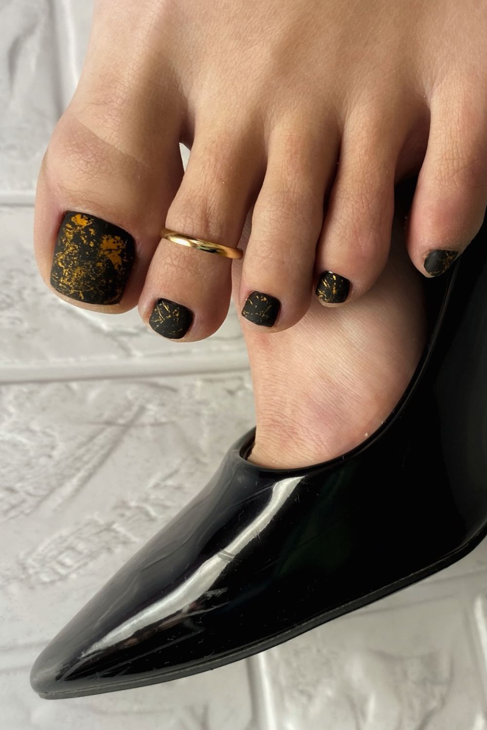 Black & Gold Marble