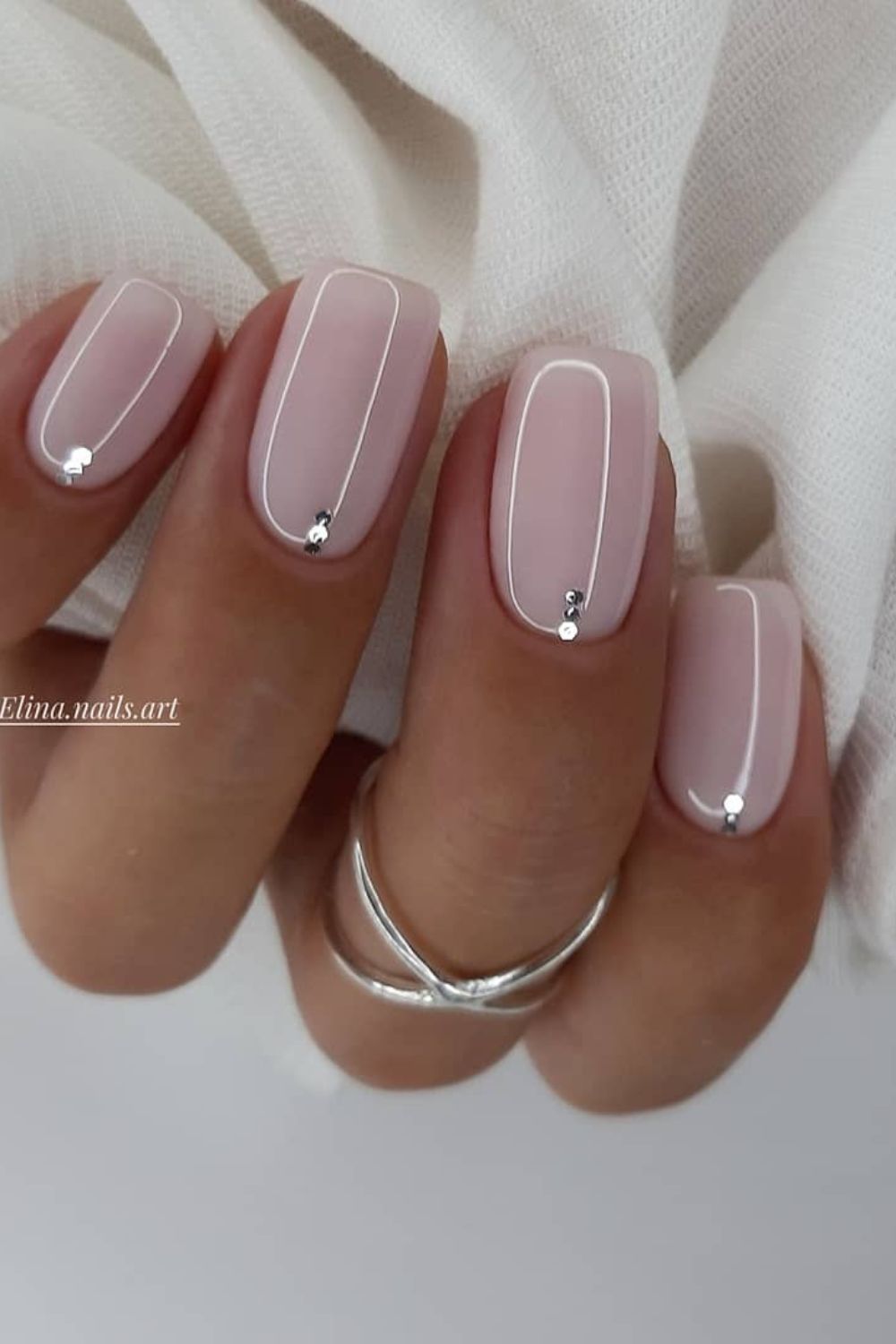 Delicate Line Details