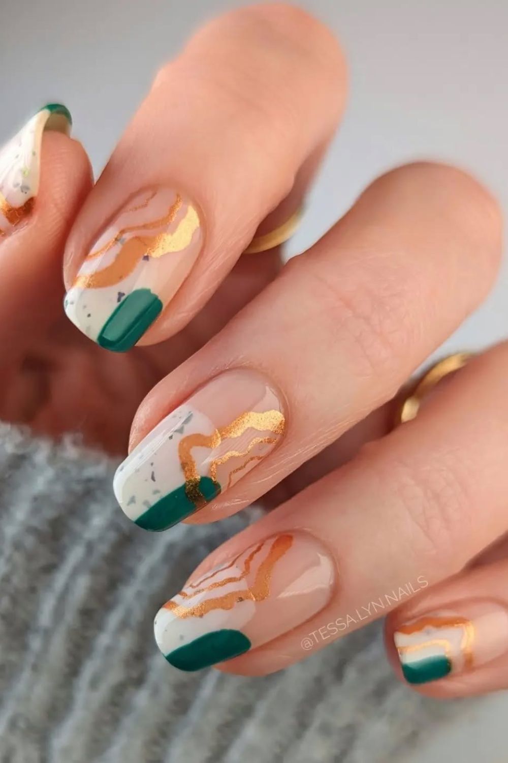 Marbled Gold Swirl