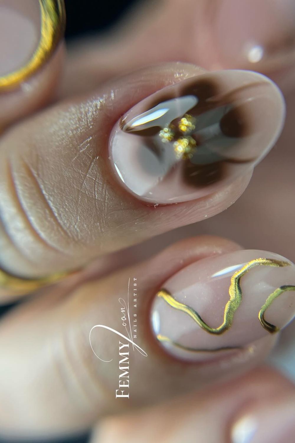 Fluid Abstract Shine