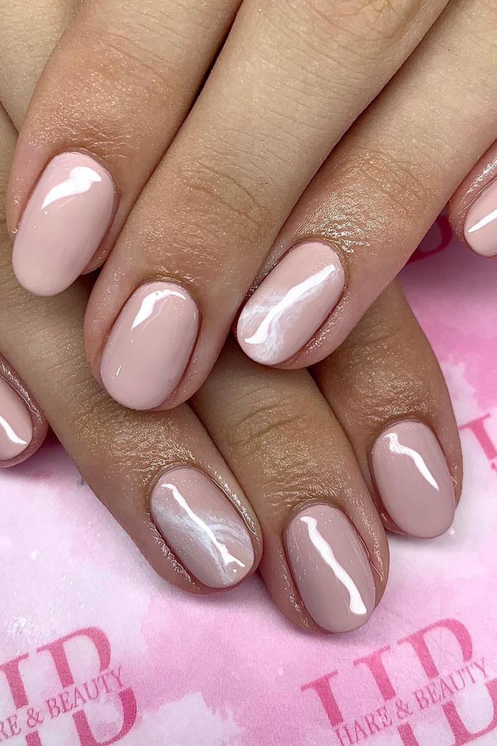 Neutral Gloss Base