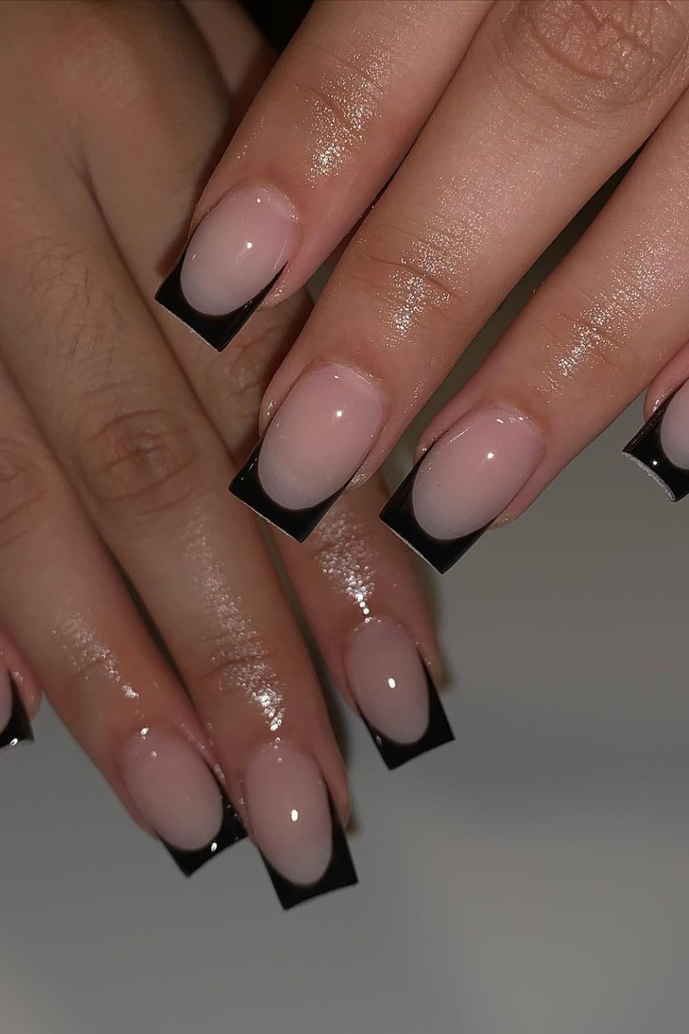 High-Gloss Square Fade