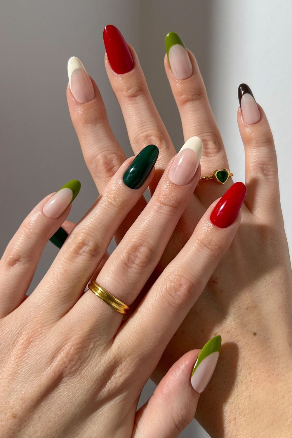 Mixed Holiday Colors