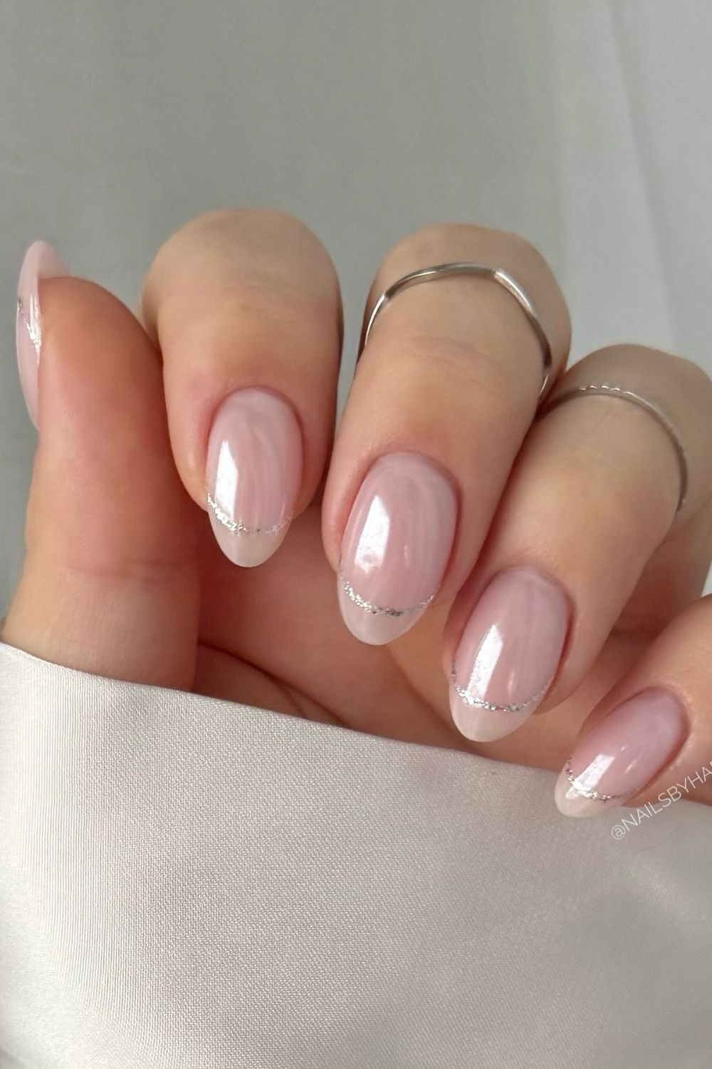 Minimal Silver French