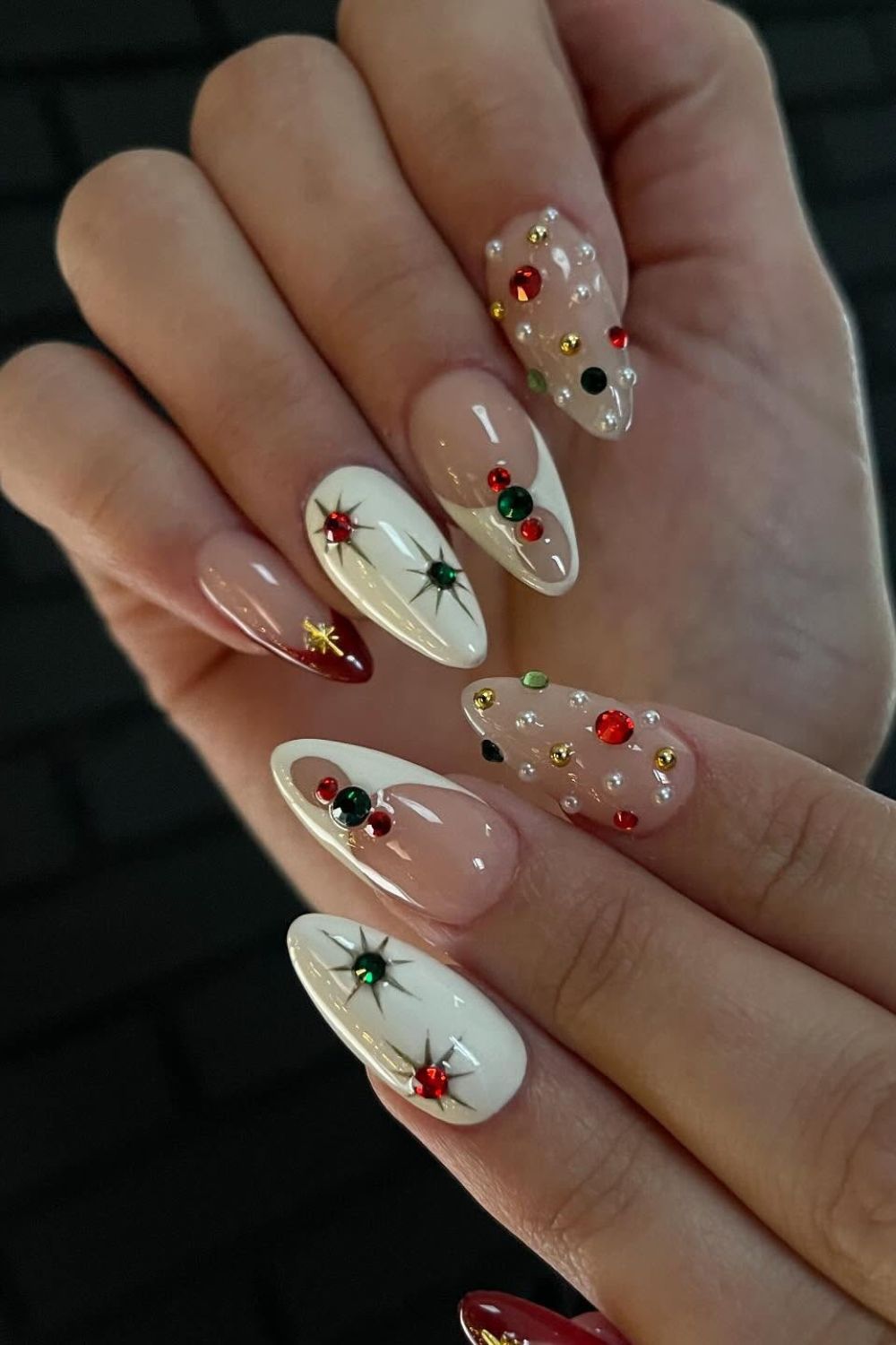 Festive Gem Highlights