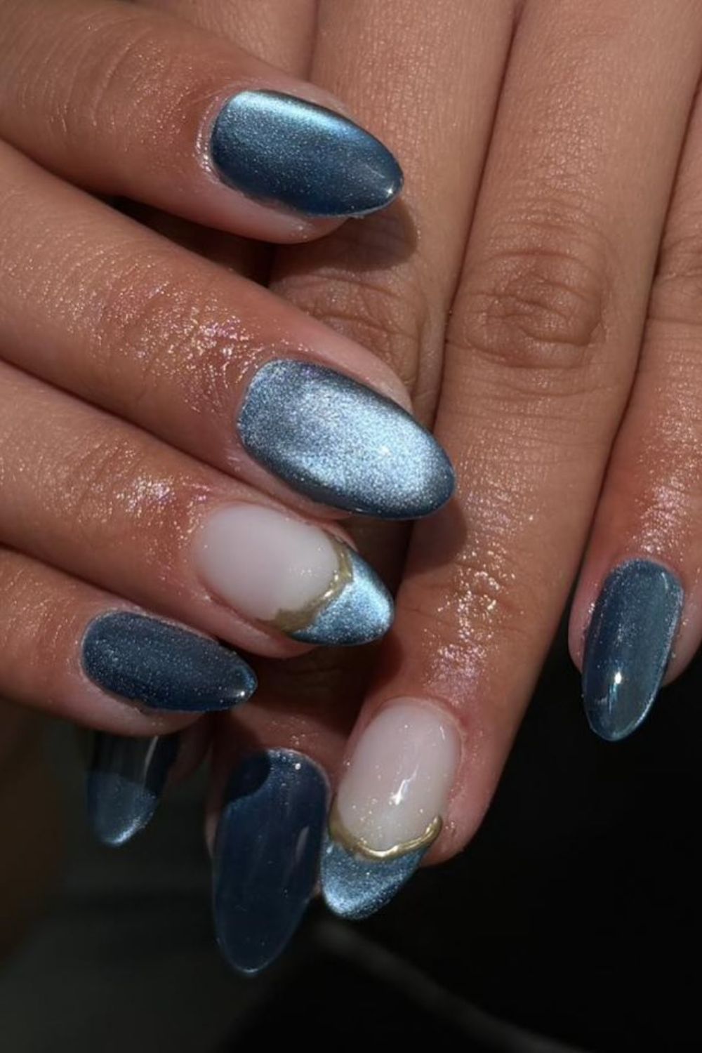 Molten Metallic Layers