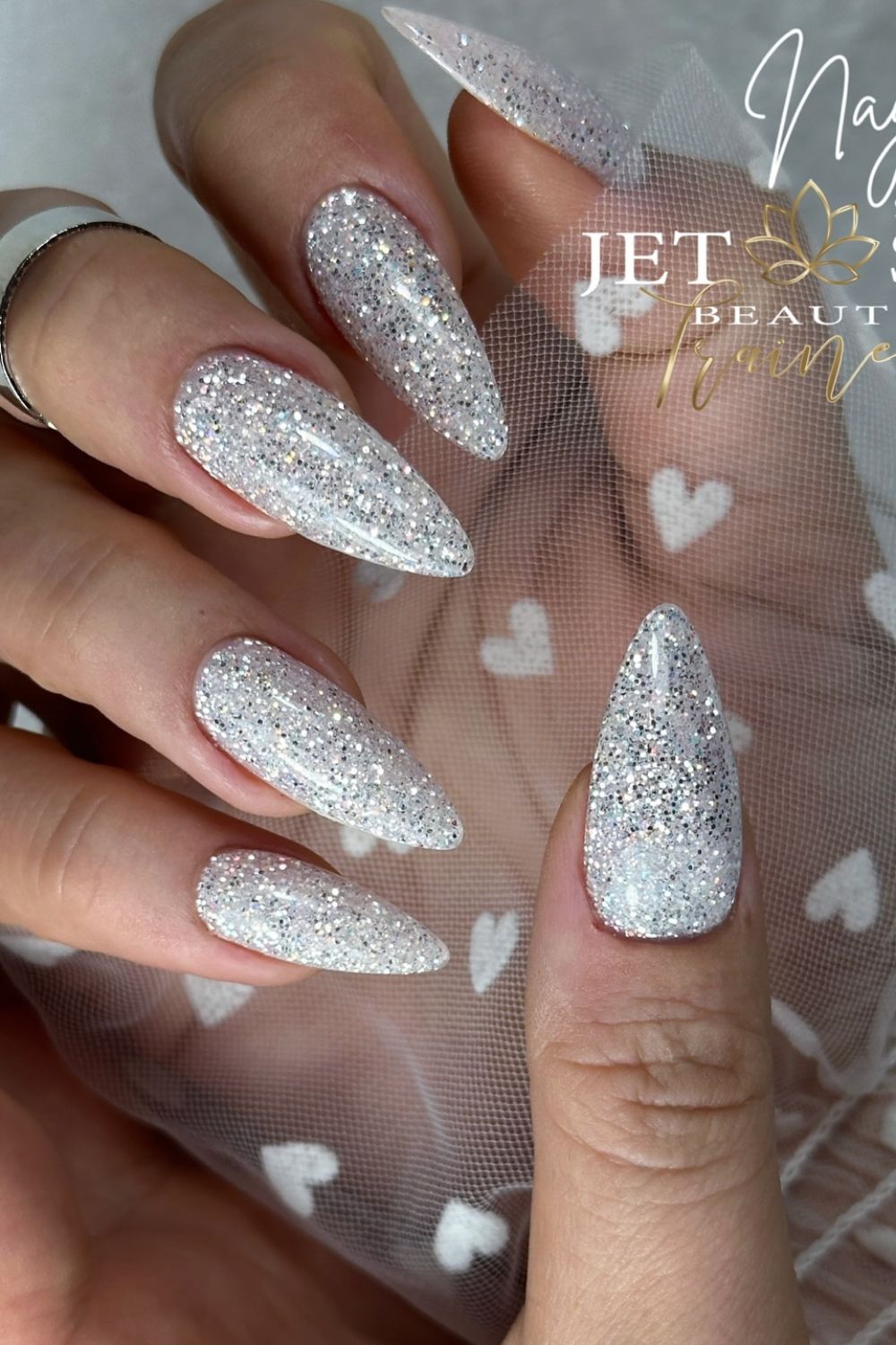 Dazzling Full Glitter