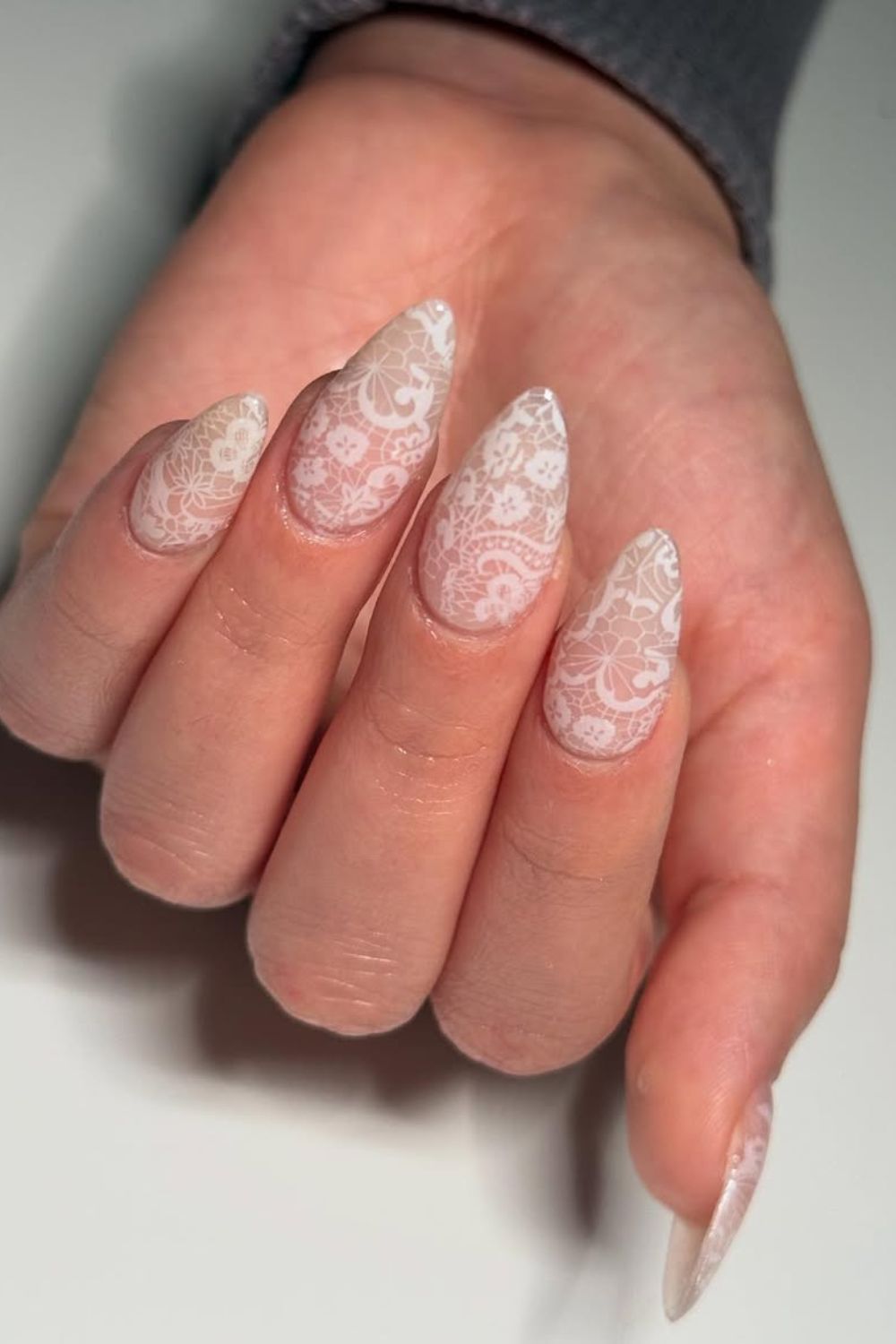 Full Lace Overlay