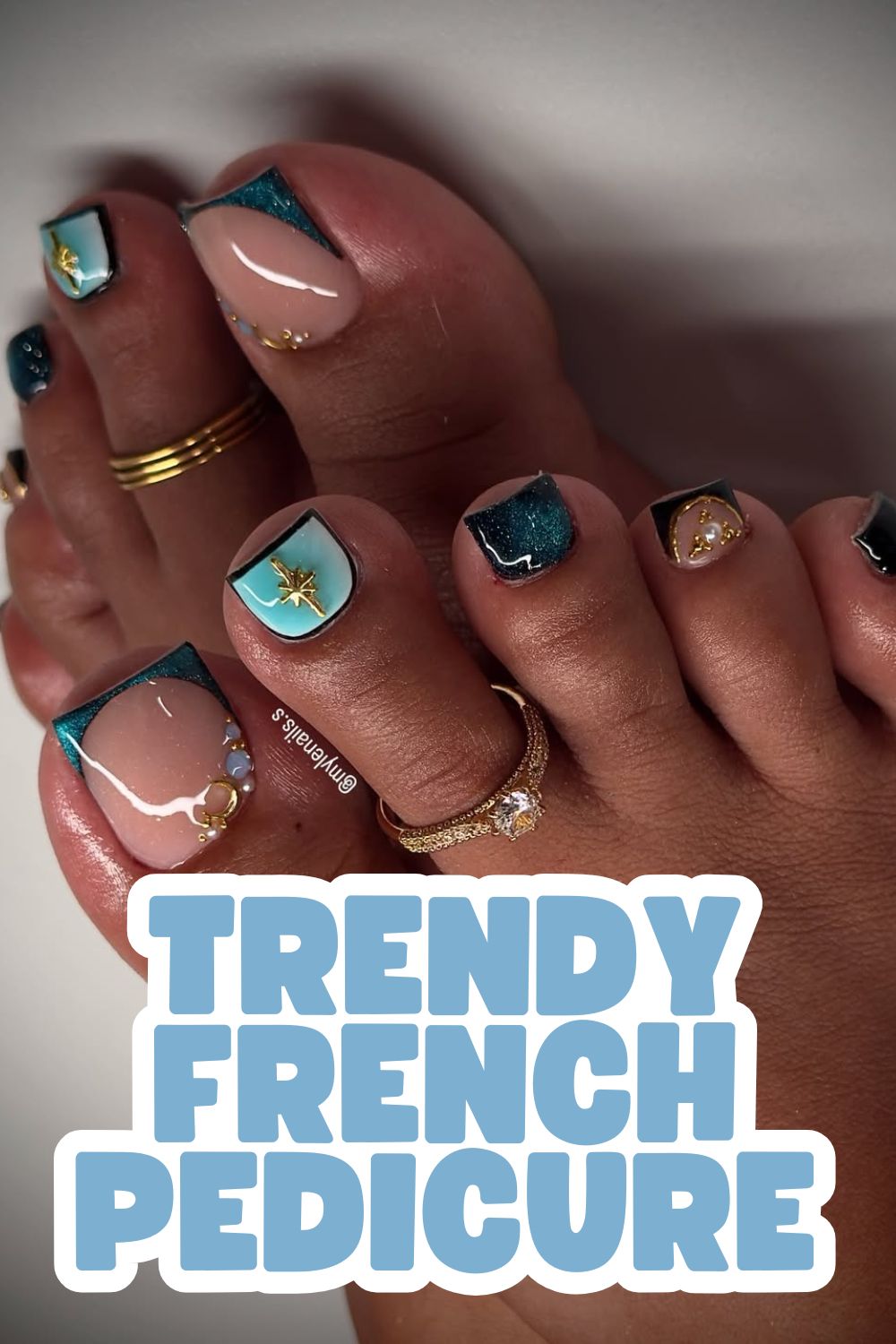 Teal Star Accents