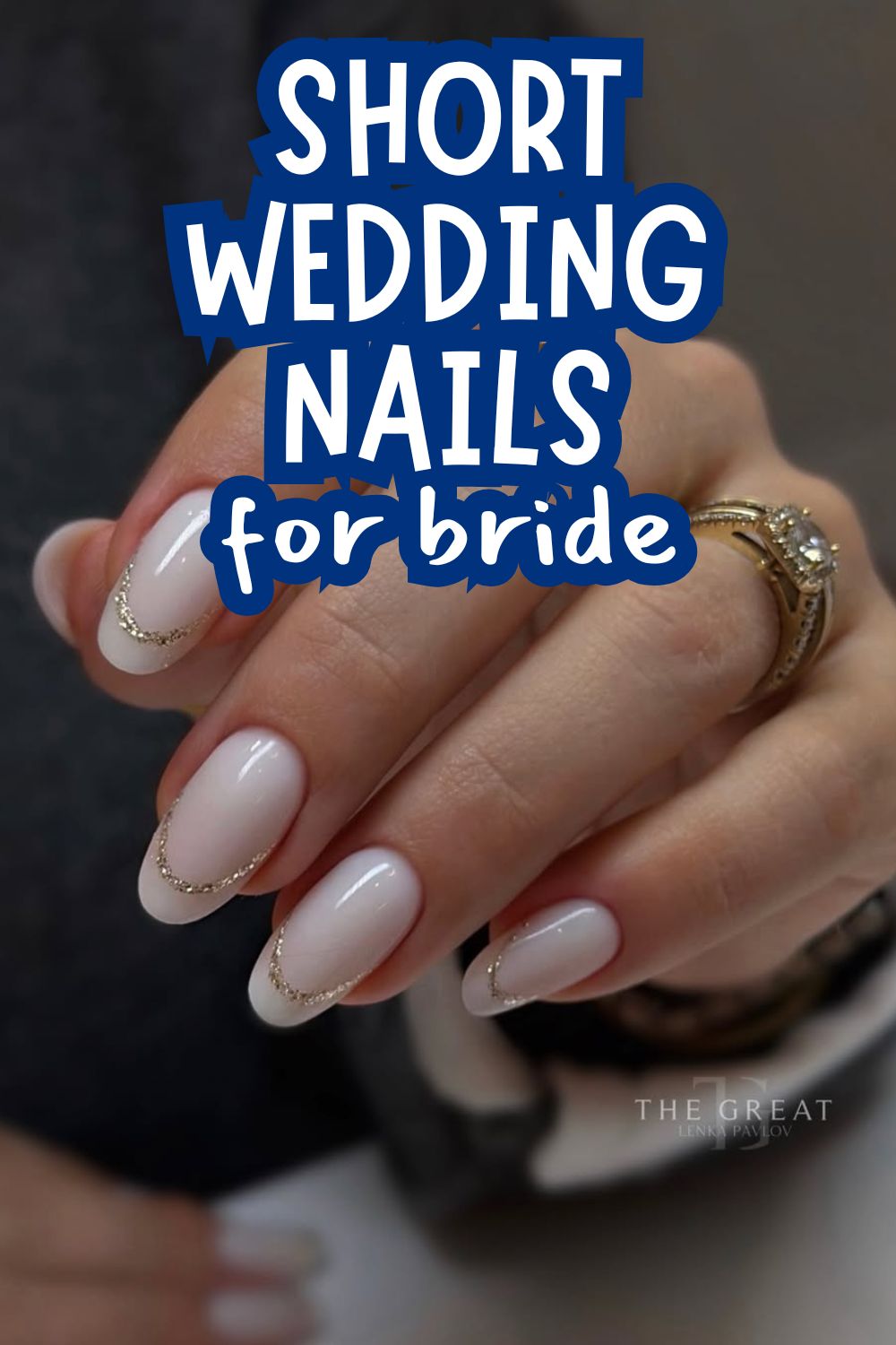 Minimal Gold Outline