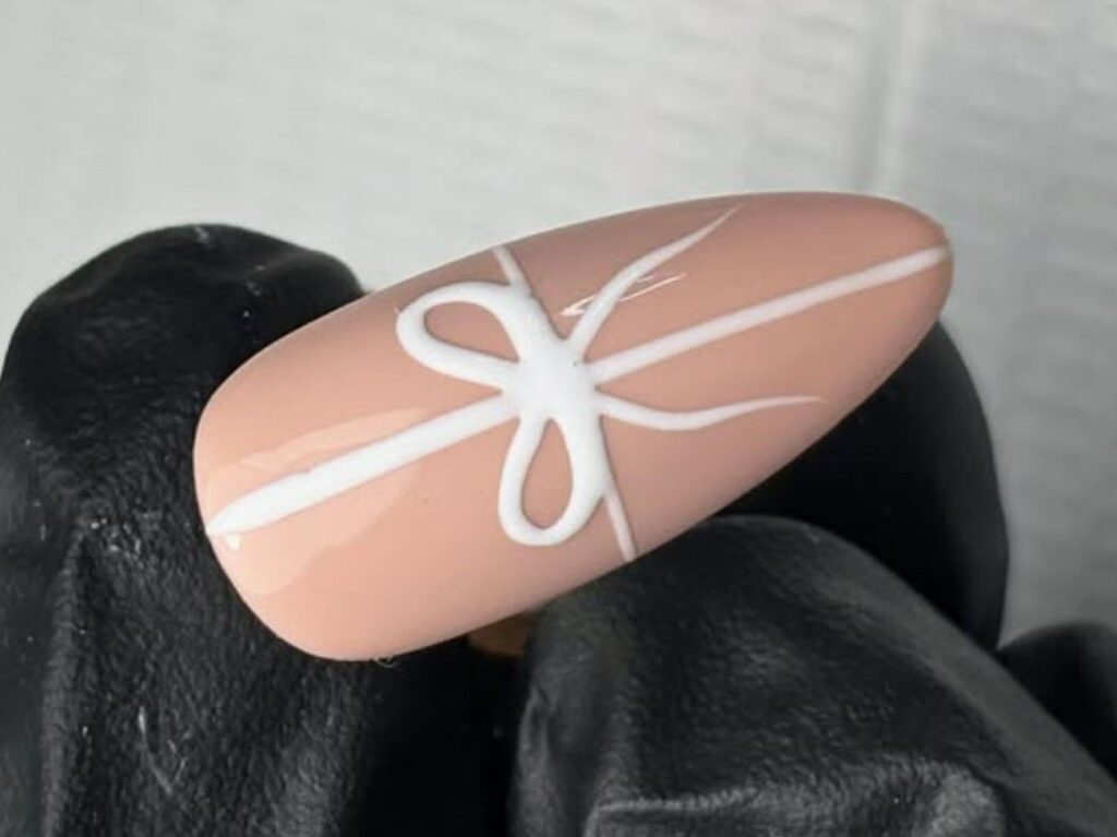 How to make a bow on nails_Featured Photo